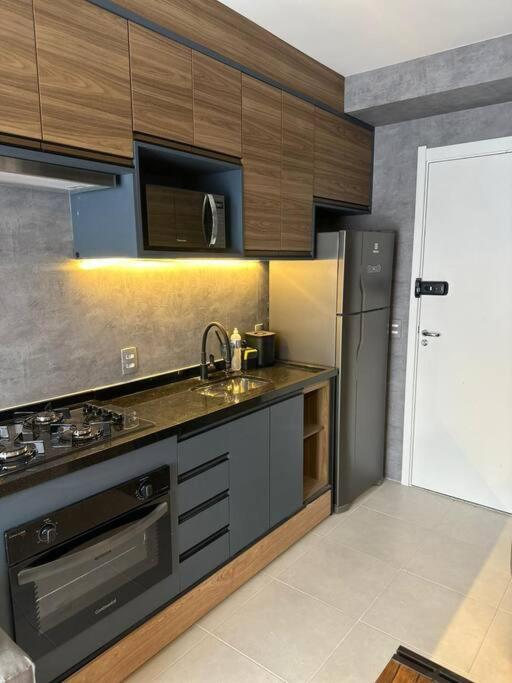 Belo Studio Com Suite E Varanda Сан-Пауло Экстерьер фото